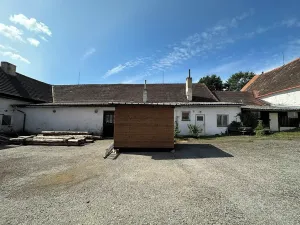 Dražba rodinného domu, Chvalovice, 516 m2