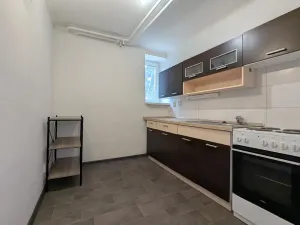 Pronájem bytu 1+1, Meziboří, Okružní, 40 m2