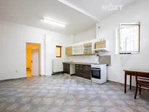 Prodej rodinného domu, Kamenice nad Lipou, Dobšova, 270 m2