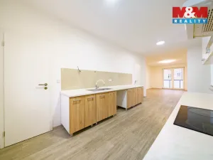 Pronájem bytu 3+kk, Cheb, Dukelská, 90 m2