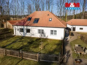 Prodej rodinného domu, Jílovice - Lipnice, 429 m2