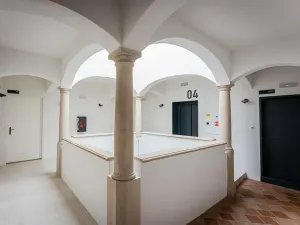 Pronájem obchodního prostoru, Praha - Malá Strana, Vlašská, 98 m2