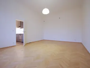 Pronájem bytu 1+1, Praha - Vinohrady, Polská, 42 m2