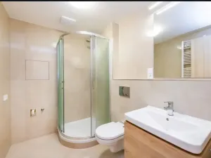 Pronájem bytu 1+kk, Praha - Záběhlice, Klapálkova, 31 m2