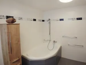 Pronájem bytu 3+kk, Praha - Smíchov, U Dívčích hradů, 93 m2