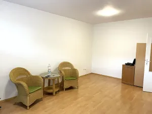 Prodej bytu 1+kk, Vestec, Ve Stromkách, 45 m2