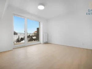 Pronájem bytu 1+kk, Holubice, 29 m2