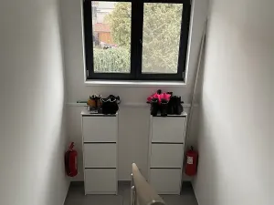 Pronájem bytu 2+kk, Praha - Běchovice, U vrby, 77 m2