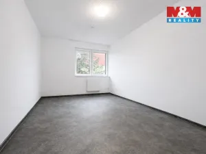 Pronájem bytu 2+kk, Jindřichův Hradec - Jindřichův Hradec II, sídliště U Nádraží, 56 m2