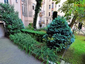 Pronájem kanceláře, Praha - Bubeneč, Eliášova, 25 m2