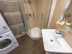 Prodej bytu 2+kk, Praha - Nové Město, Tyršova, 57 m2