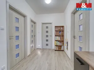 Prodej bytu 3+kk, Chrást, Dlouhá, 65 m2