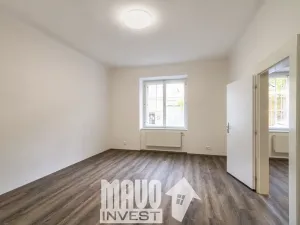 Prodej bytu 3+kk, Praha - Karlín, U invalidovny, 71 m2