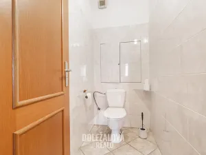 Pronájem bytu 4+1, Praha - Hostivař, Na Groši, 111 m2