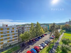 Prodej bytu 3+1, Český Krumlov, Sídliště Plešivec, 74 m2