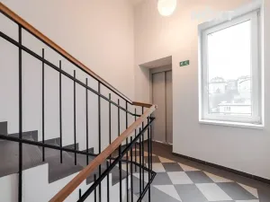 Prodej bytu 1+kk, Praha - Libeň, V zahradách, 26 m2