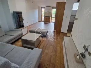 Pronájem bytu 4+kk, Pardubice, V Ráji, 350 m2