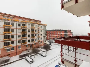 Pronájem bytu 1+kk, Praha - Libeň, Nad Okrouhlíkem, 42 m2