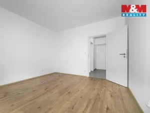 Pronájem bytu 2+kk, Plzeň, Safírová, 45 m2