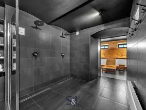 Prodej ubytování, Osečná, Svatovítské náměstí, 1005 m2