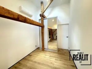 Pronájem bytu 4+kk, Praha - Malá Strana, Újezd, 134 m2