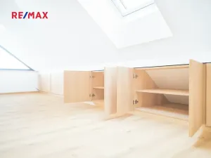 Prodej bytu 4+1, Černilov, 130 m2