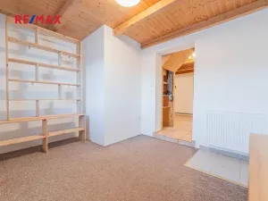 Prodej chaty, Roztoky, 60 m2