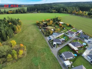 Prodej pozemku pro bydlení, Květná, 1370 m2