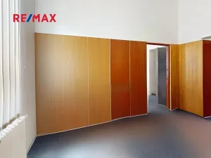 Prodej kanceláře, Svitavy, 800 m2