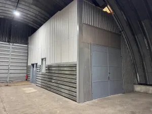 Pronájem skladu, Chýně, Družstevní, 600 m2