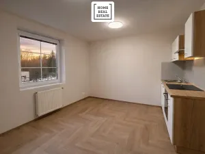 Pronájem bytu 1+kk, Mariánské Lázně, třída Vítězství, 22 m2