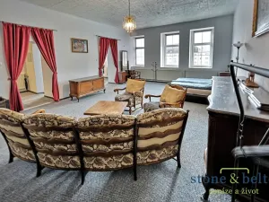 Prodej vícegeneračního domu, Nové Město pod Smrkem, Mírové náměstí, 466 m2