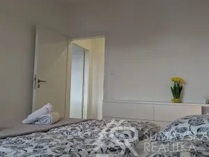 Prodej bytu 2+kk, Kašperské Hory, Lesní, 47 m2