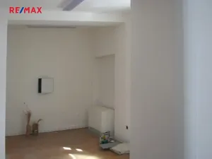 Pronájem obchodního prostoru, Polička, Tylova, 90 m2