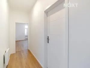 Prodej bytu 1+kk, Praha - Zbraslav, Elišky Přemyslovny, 30 m2