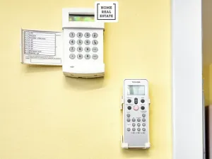 Pronájem kanceláře, Kolín, Rubešova, 634 m2