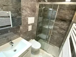 Pronájem bytu 1+kk, Zlín, Štefánikova, 30 m2