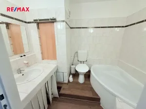 Pronájem bytu 3+1, Praha - Černý Most, Františkova, 96 m2