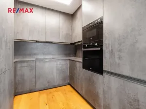 Pronájem bytu 2+kk, Horoměřice, Karla IV., 53 m2