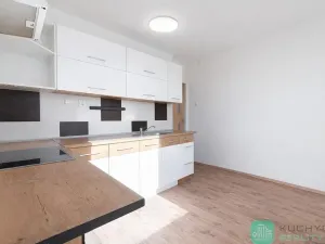 Pronájem bytu 2+1, Krupka, Sídliště, 53 m2