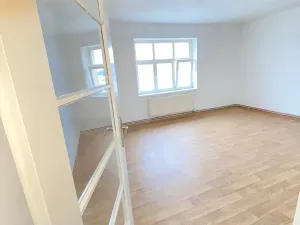 Pronájem bytu 3+1, Jablonec nad Nisou, 28. října, 98 m2