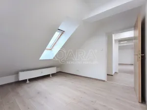 Pronájem bytu 2+1, Praha - Michle, Hanusova, 69 m2