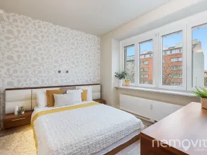 Prodej bytu 3+kk, Praha - Podolí, Na dolinách, 86 m2