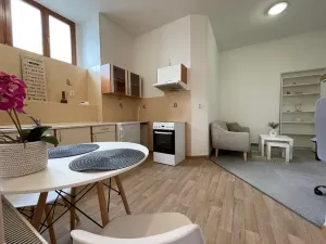 Prodej bytu 2+kk, Jablonec nad Nisou, Jungmannova, 32 m2
