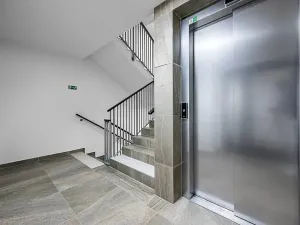 Pronájem bytu 1+kk, Praha - Žižkov, Jana Želivského, 38 m2