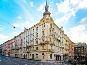 Pronájem kanceláře, Praha - Nové Město, náměstí I. P. Pavlova, 110 m2