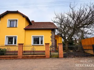 Pronájem bytu 3+kk, Hradec Králové, Miřiovského, 118 m2