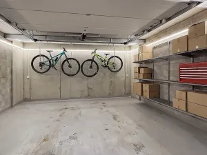 Prodej garážového stání, Brno, Bratislavská, 26 m2