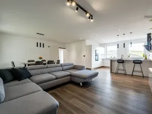 Prodej bytu 4+kk, Ivančice, Ořechová, 109 m2