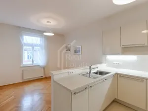 Pronájem bytu 4+1, Praha - Vinohrady, Belgická, 120 m2
